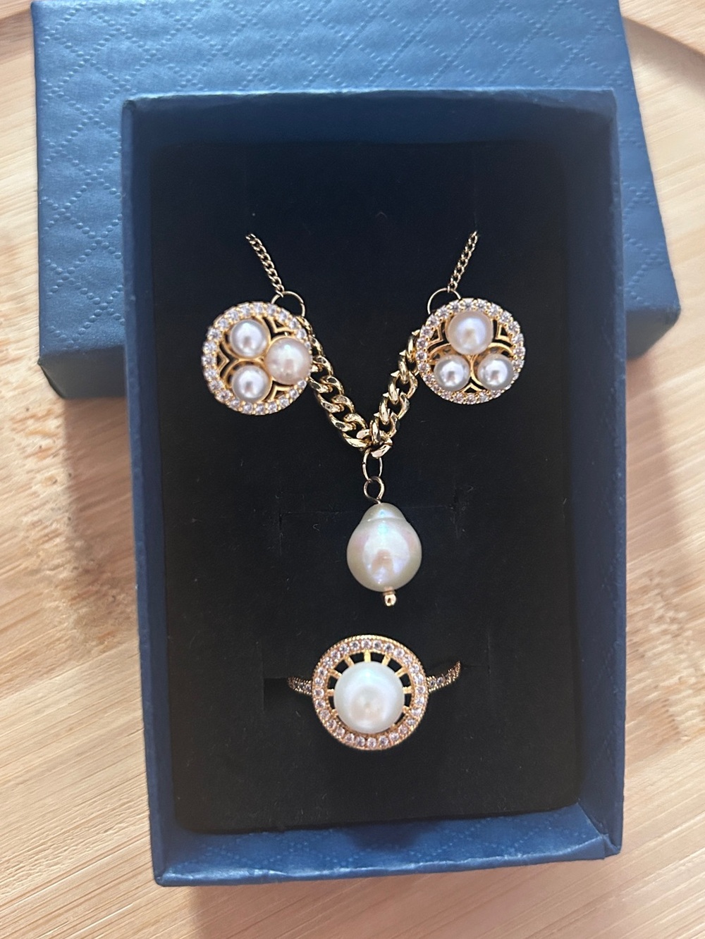 Gold-Plated Natural Pearl Jewelry Set – Necklace, Earrings & Ring
